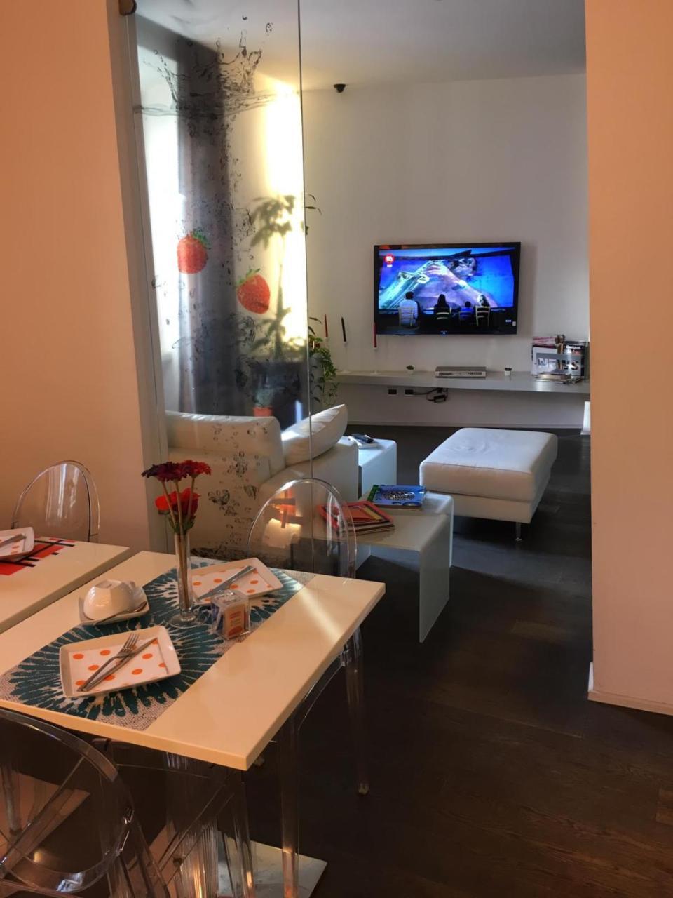 Face To Face House Bed & Breakfast Рим Екстериор снимка