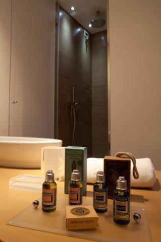 Face To Face House Bed & Breakfast Рим Екстериор снимка